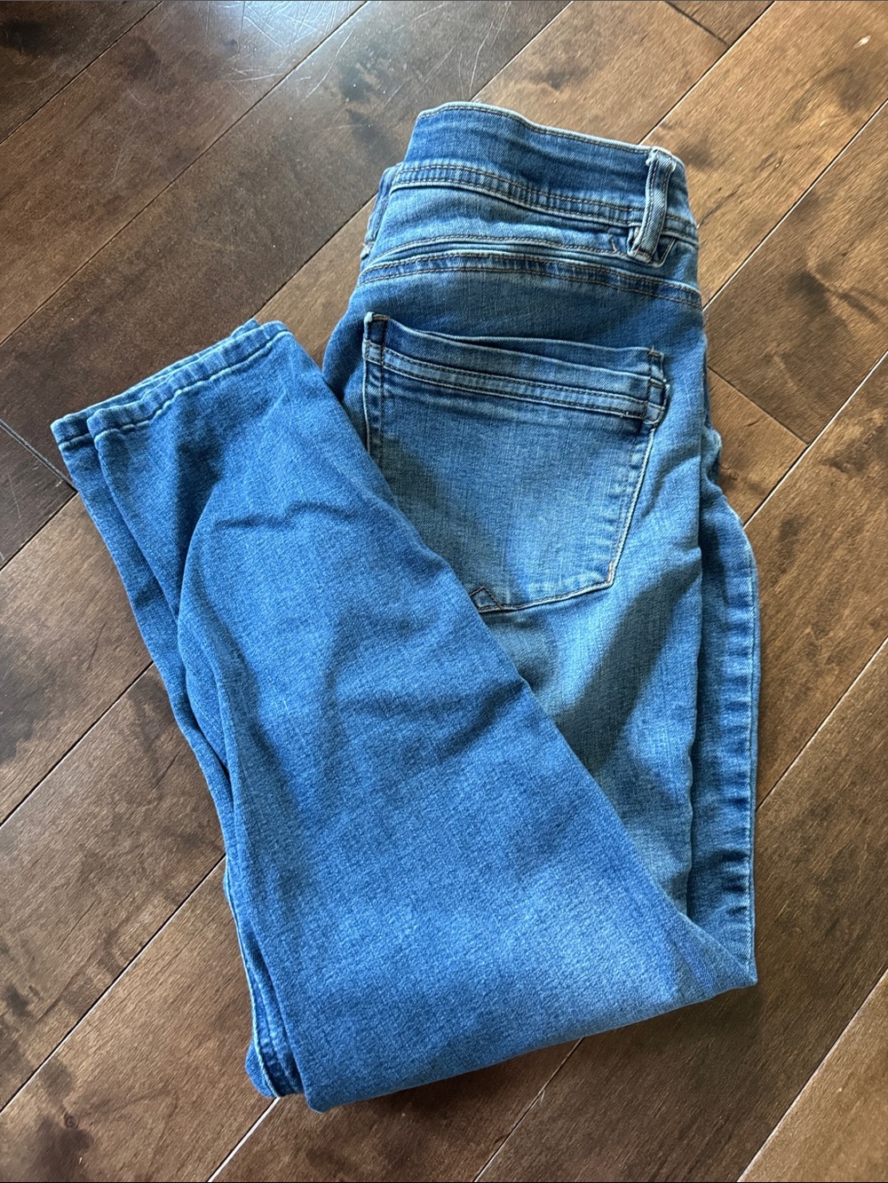 Democracy Women's Skinny Jeans in Medium Blue Wash